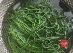 Illustration of how to make cold scallions 3