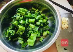 Illustration of how to make garlic cabbage 3