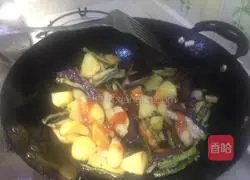 Illustration of how to make Di Sanxian 8