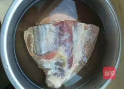 Illustration of how to make soy beef 1