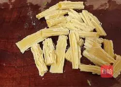 Illustration of how to make fried yuba and kelp 1