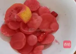 Illustration of how to make lemon pickled cherry radish 7