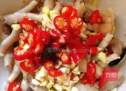 Passion Fruit Chicken Feet Recipe Illustration 5