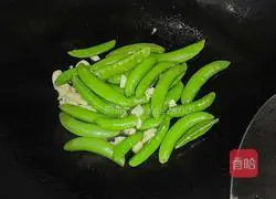 Illustration of how to make stir-fried sweet beans 5