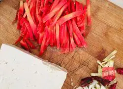 Illustration of how to make cabbage, carrot and tofu stew 3