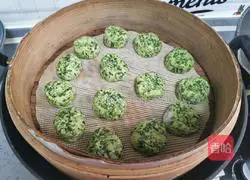 Illustration of how to make spinach pimples 8