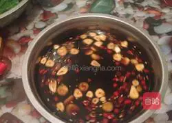 Illustration of how to make pickled cucumber 5