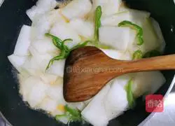 Illustration of how to make stir-fried winter melon 2