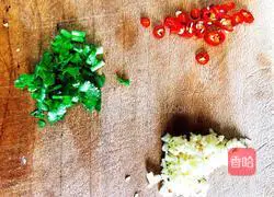 Illustration of how to make preserved eggs mixed with tofu 3