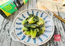 Illustration of how to stir-fry Ningxia green greens 8