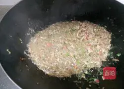 An illustration of how to climb a tree 10