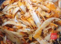 Illustration of how to make red oil King Oyster Mushroom 8