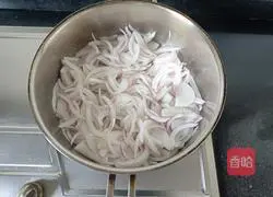 Illustration of how to make fried onions 4