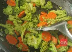 Illustration of how to make carrots and broccoli 12