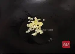 Corn Illustration of how to stir-fry bamboo shoots with Shanghai greens 2