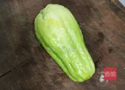 Illustration of how to make stir-fried chayote 1