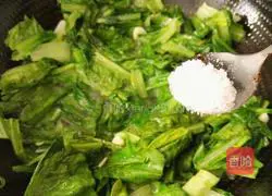 Illustration of how to make stir-fried lettuce 6