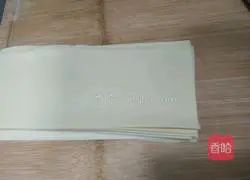 Illustration of the 3-minute quick recipe of stir-fried green onions and dried tofu 1