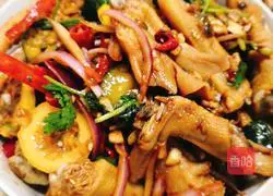 Illustration of how to make Internet celebrity chicken feet 6