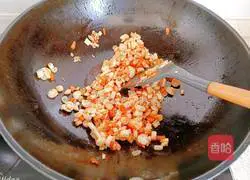 Illustration of how to make seafood mushroom stewed tofu 9