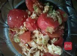 Illustration of how to make scrambled eggs with tomatoes 17