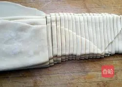 Illustration of making hand-made noodles 10