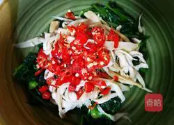 Illustration of how to make king oyster mushrooms with spinach 16