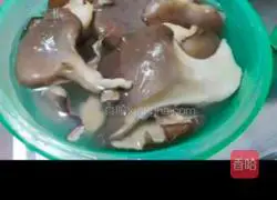 Eatable Illustration of how to make meaty crispy oyster mushrooms 1