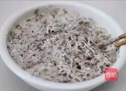 Illustration of how to make carrot cake 9