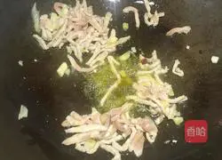 Illustration of how to make sauerkraut and shredded potatoes 5