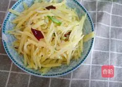 Illustration of how to stir-fry shredded potatoes 6