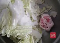 Illustration of how to make mushrooms and cabbage 4