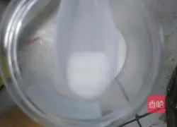 Illustration of how to make stir-fried Yunnan melon 6