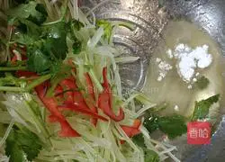 Illustration of how to make delicious shredded bamboo shoots 3