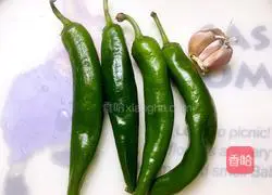 Illustration of how to make tiger skin peppers 1