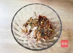 Hot and sour lemon hand tear Illustration of how to cook chicken 8