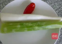 Illustration of how to cook lettuce and yam 1