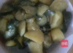 Illustration of how to cook eggplant with potatoes 12