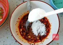 Illustration of how to mix broccoli 1