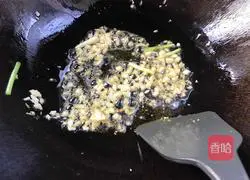 Illustration of how to make stir-fried water spinach stems with garlic 5