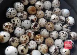 Illustration of how to make braised quail eggs 2