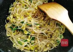 Illustration of Spicy Soybean Sprouts 11