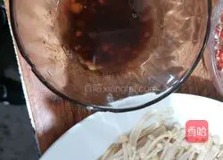 Garlic Flavored Enoki Mushroom Recipe Illustration 4