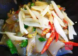 Illustration of spicy and sour konjac recipe 11