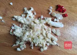 Sesame spinach recipe illustration 5