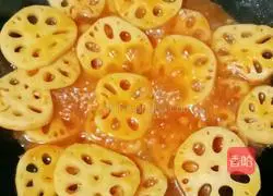 Illustration of how to make sweet and sour lotus root bento 9