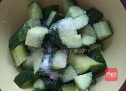 Illustration of how to make spicy pickled cucumbers 2