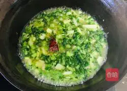 Illustration of how to make cabbage and potatoes stewed 7