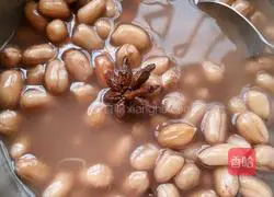 Illustration of how to make celery and peanuts 1