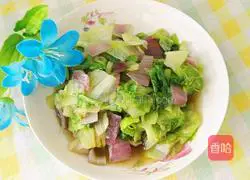 Illustration of how to make fried onions and lettuce 12